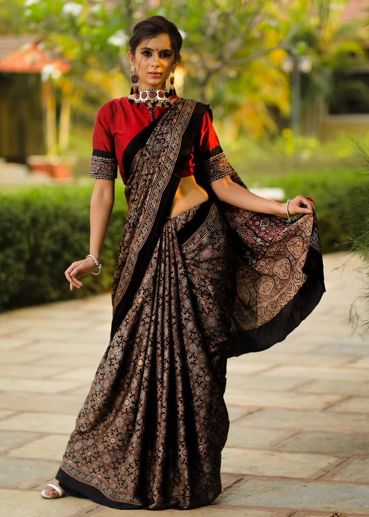 DESIGNER BLACKY MODAL SILK