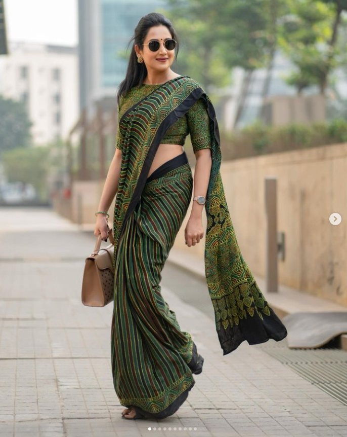 OFFICE OFFICE  WALE  COTTON LINEN SAREE